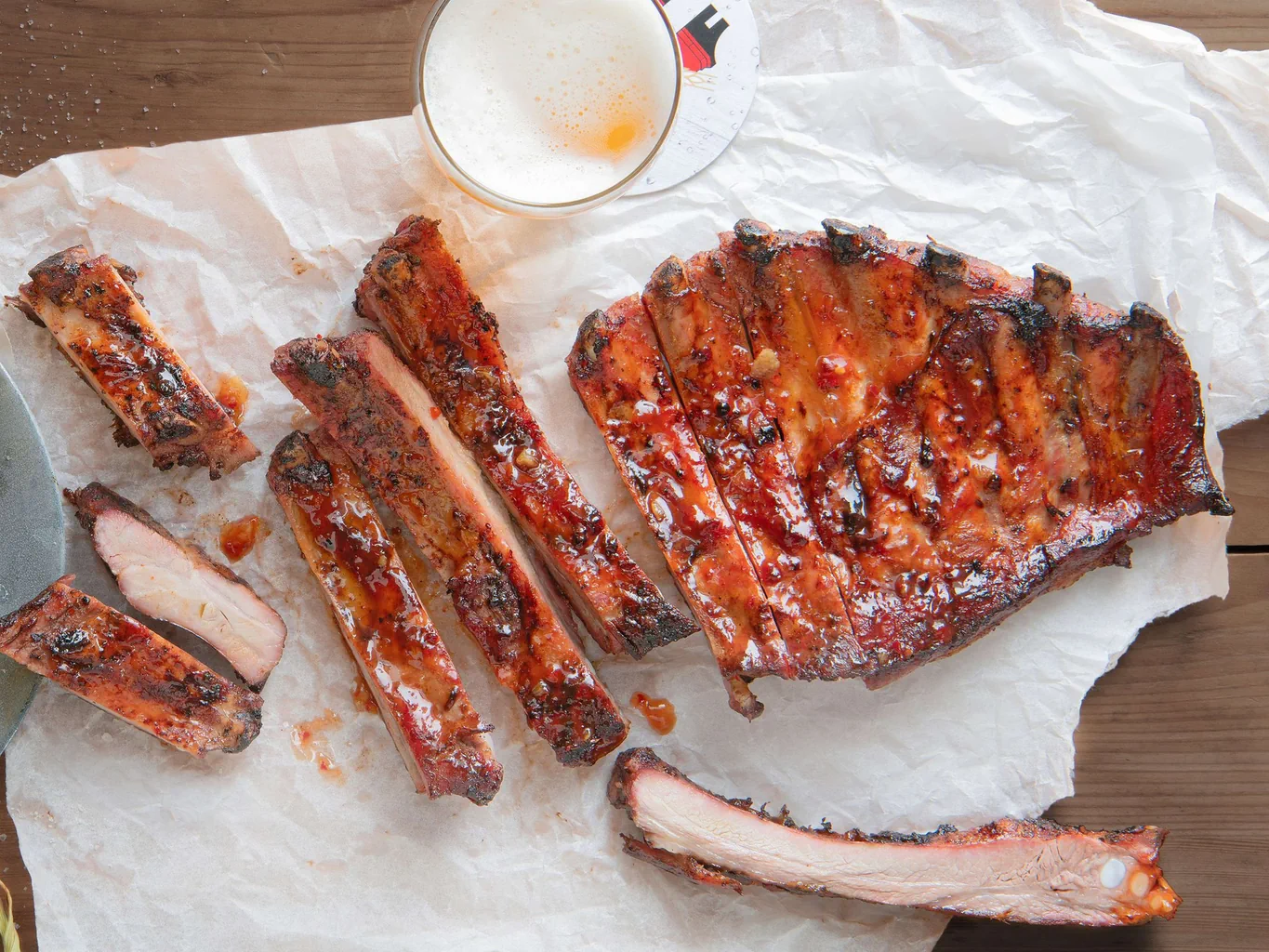Travers de porc marinés à la bière