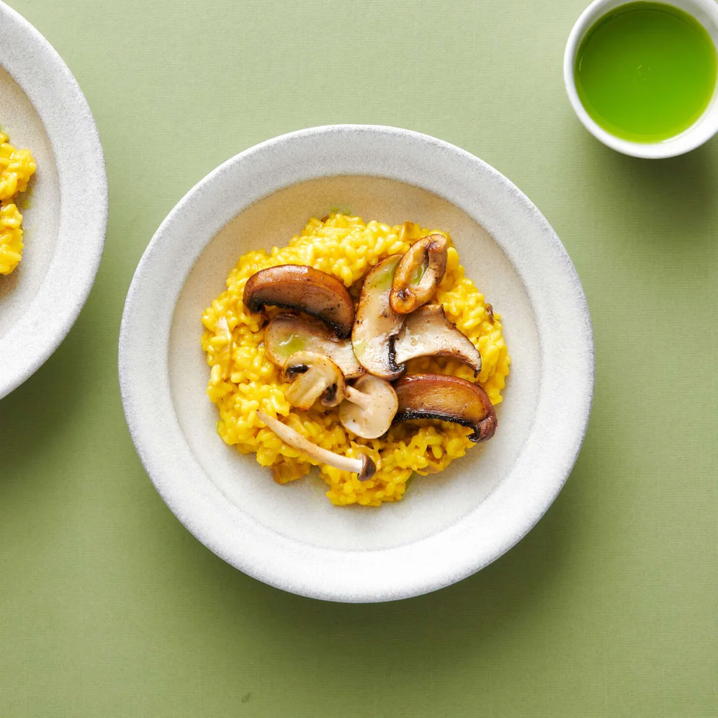 Risotto avec champignons et huile aux fines herbes 