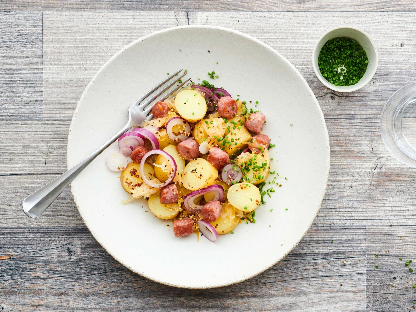 Kartoffel-Sauerkraut-Salat mit Chorizo