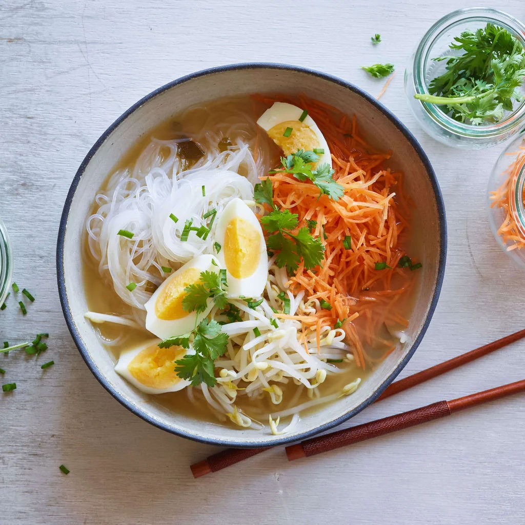 Miso-Glasnudelsuppe