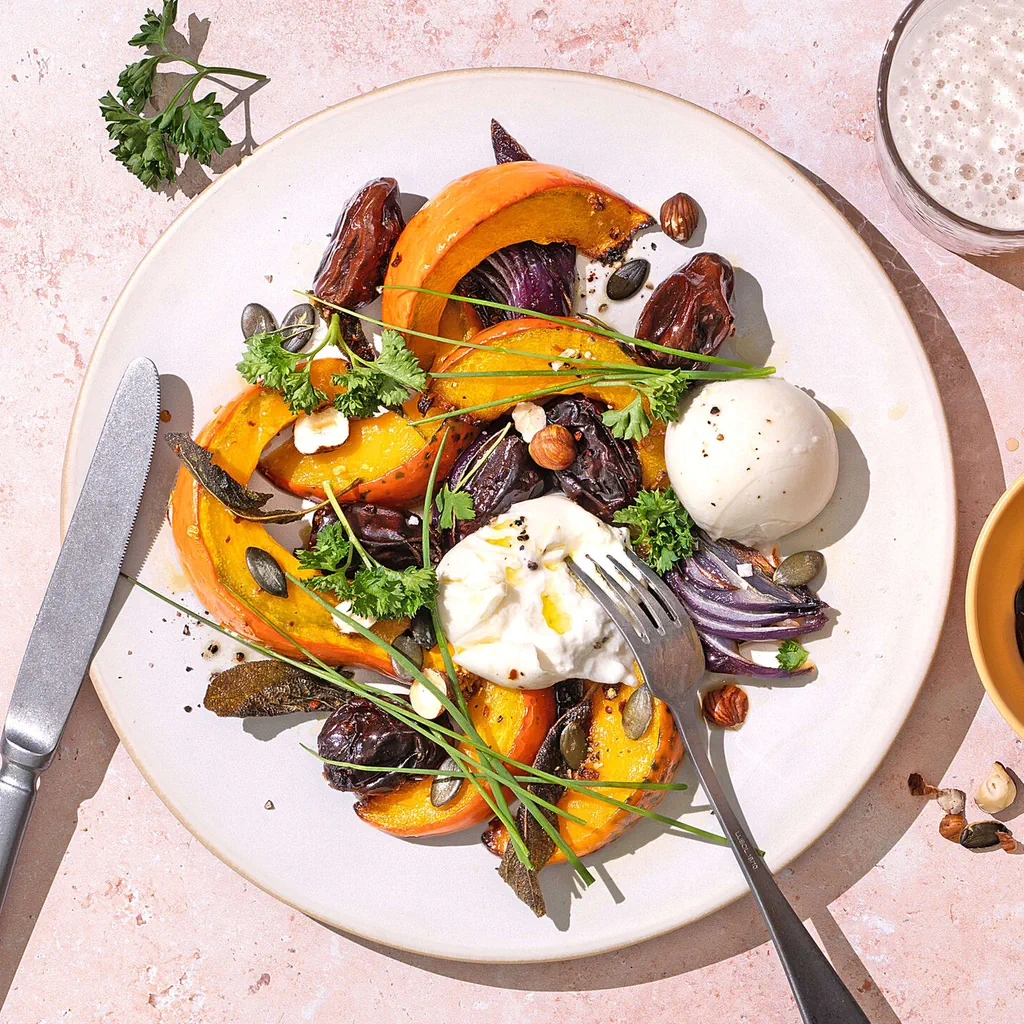 Courge rôtie aux dattes et burrata
