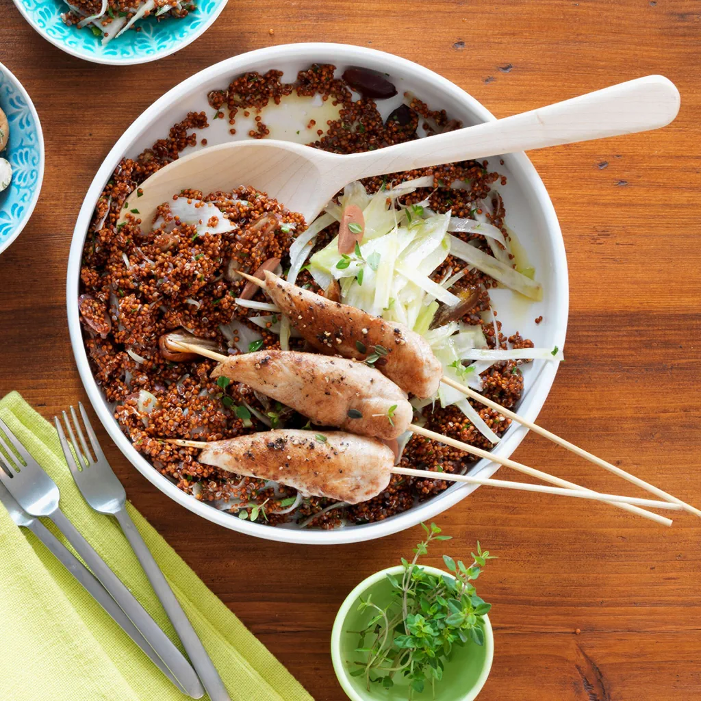 Quinoa-Fenchel-Salat mit Poulet-Minifilets