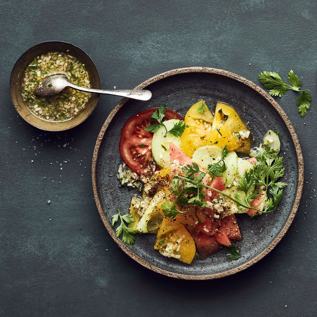 Insalata d’anguria e pomodori alle erbe aromatiche