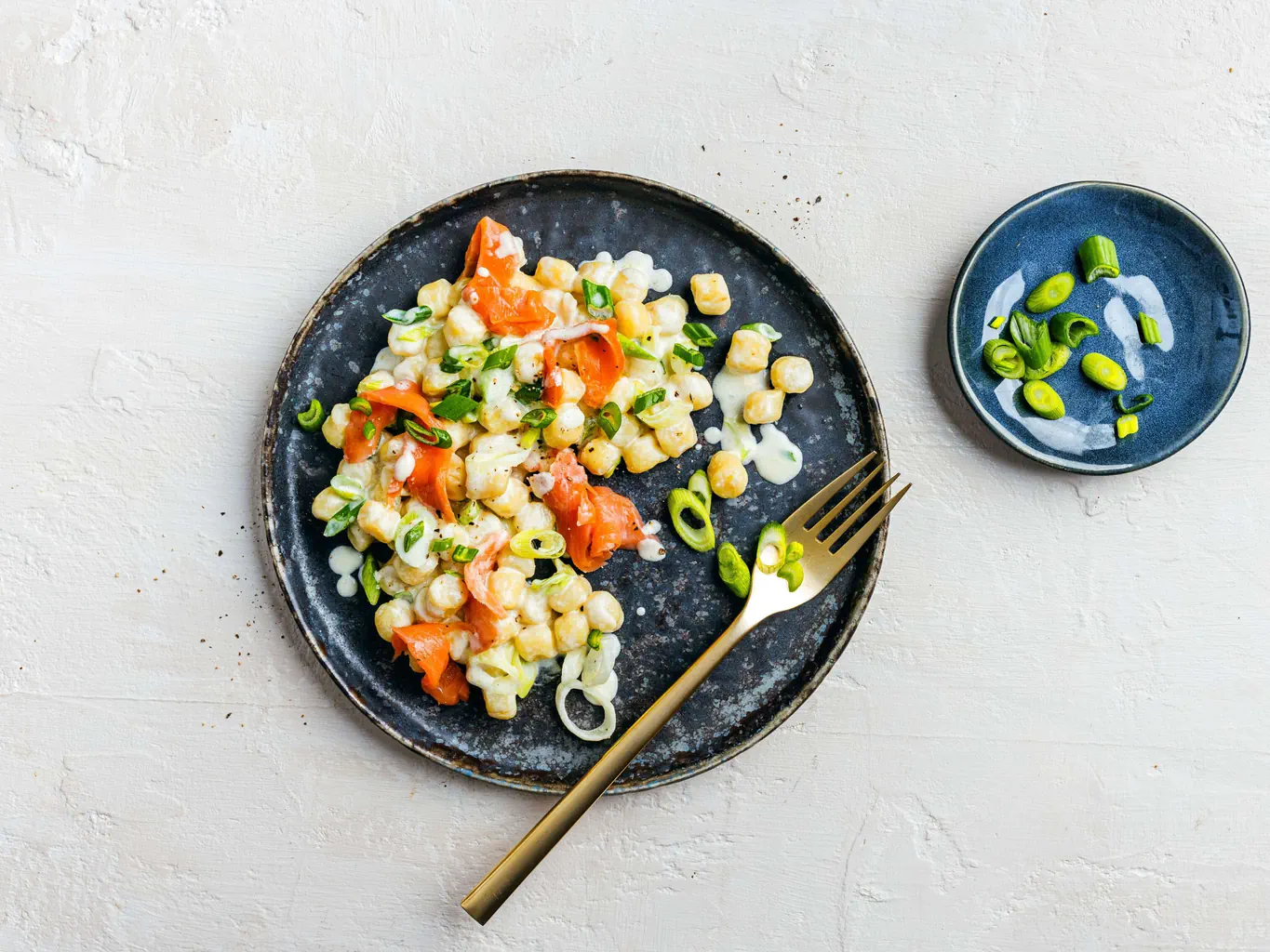 Gnocchi mit geräucherter Lachsforelle