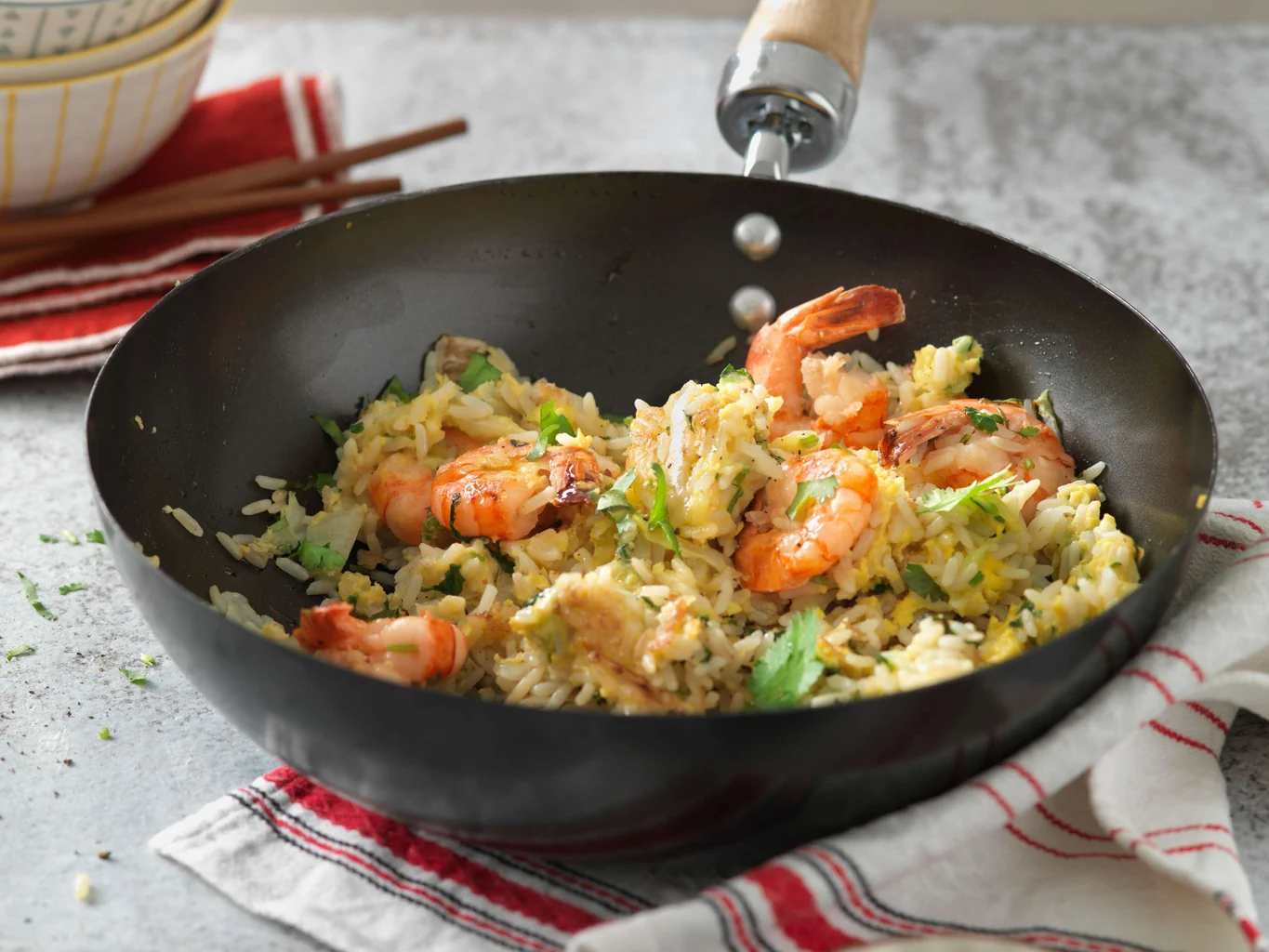 Fried Rice mit Chinakohl und Crevetten