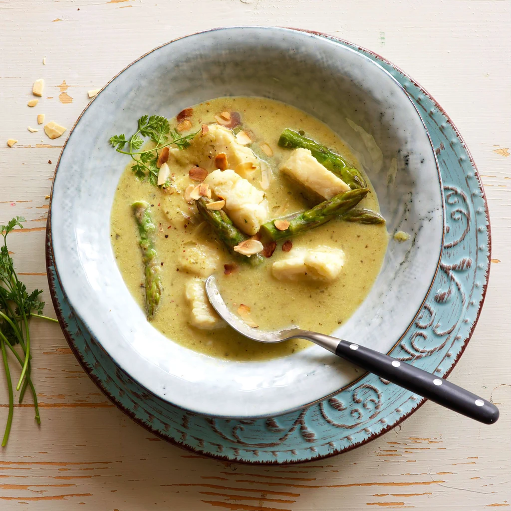 Fisch-Spargelsuppe mit Kerbel