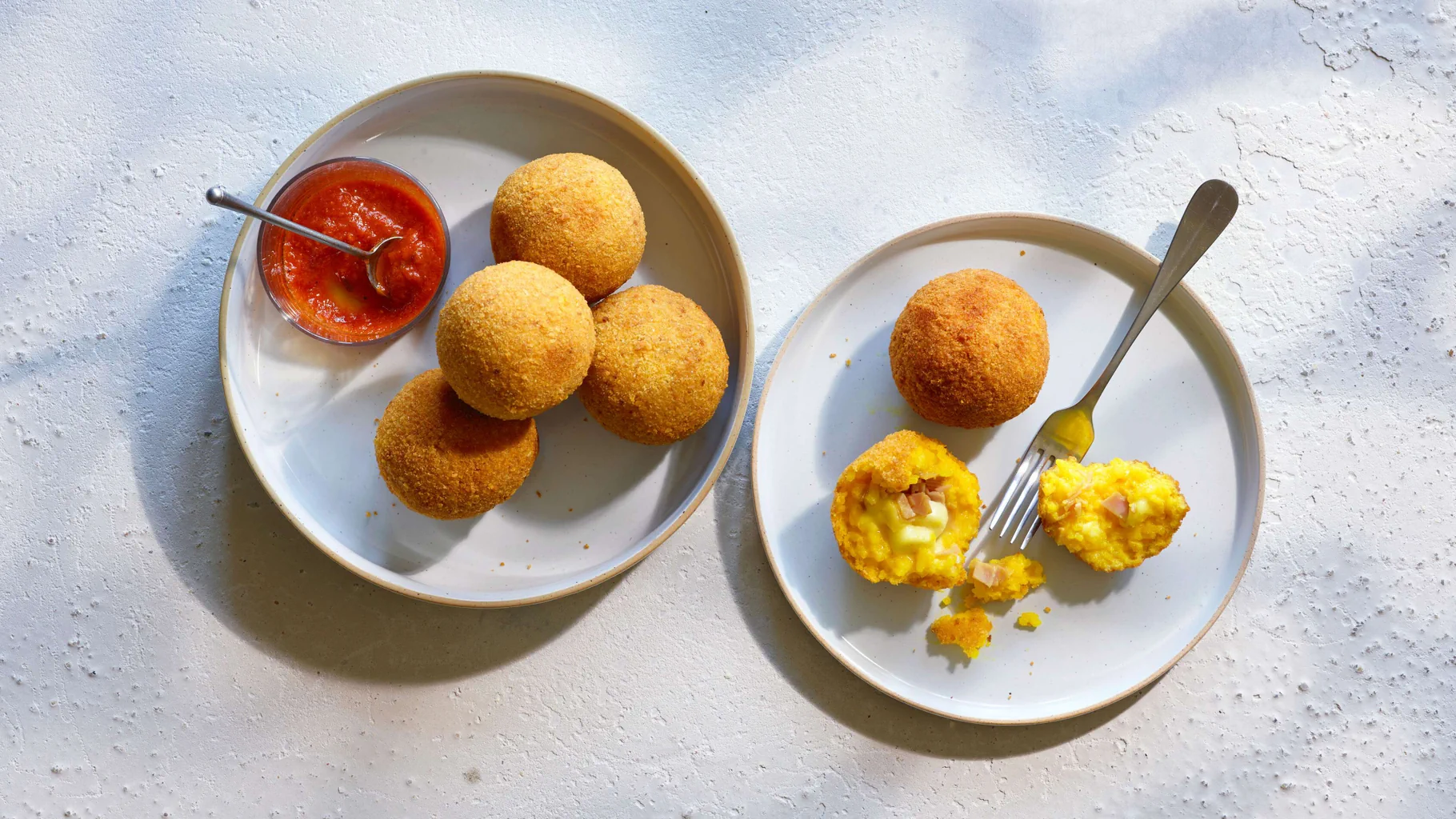 Arancini di riso con mozzarella