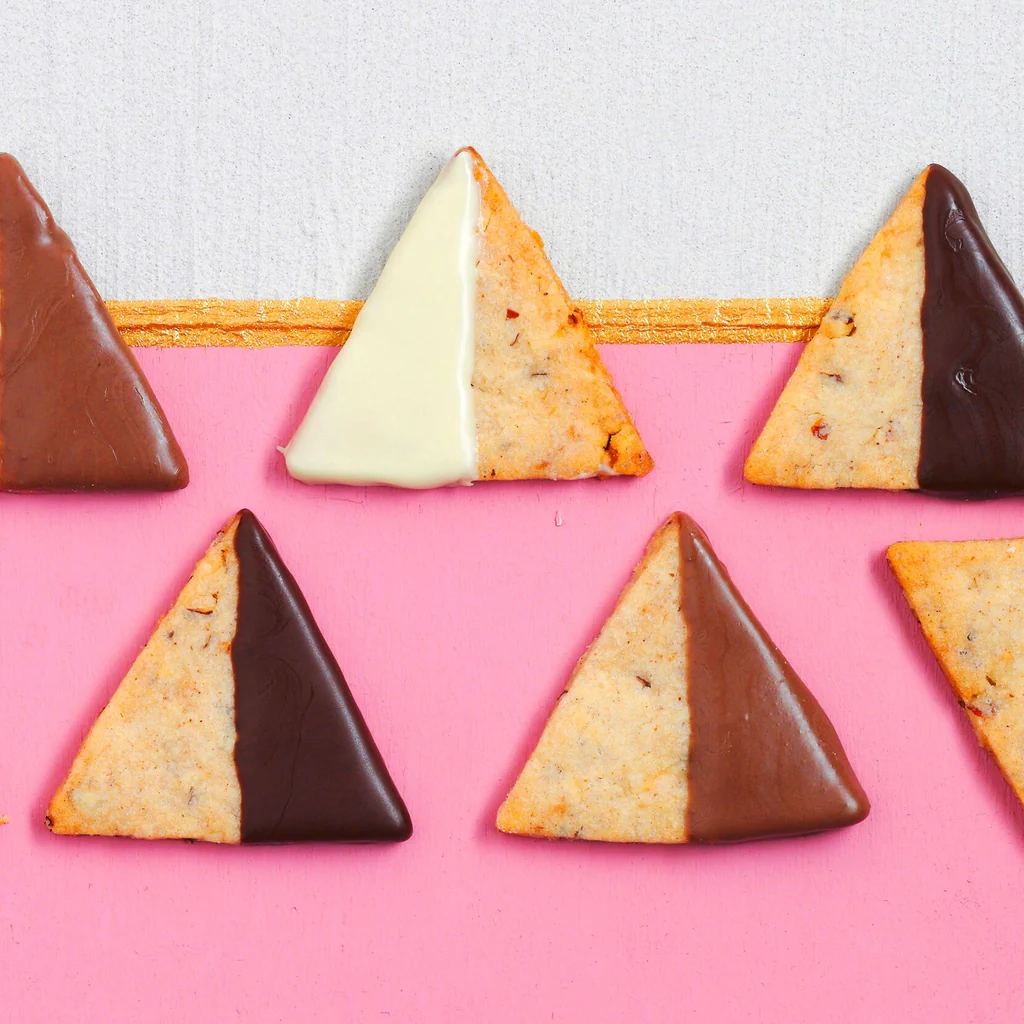 Triangles aux noisettes et à la cannelle 