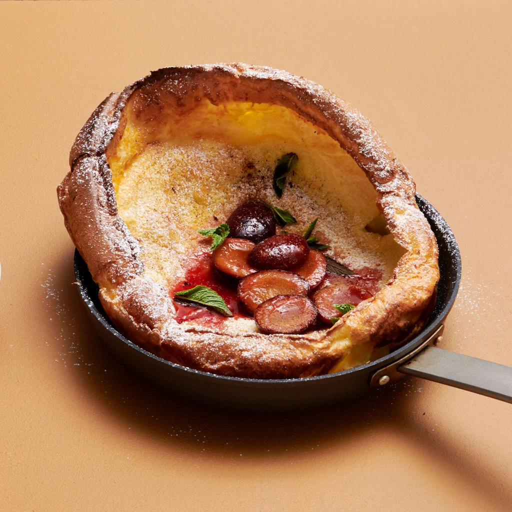 Dutch Baby mit Zwetschgen