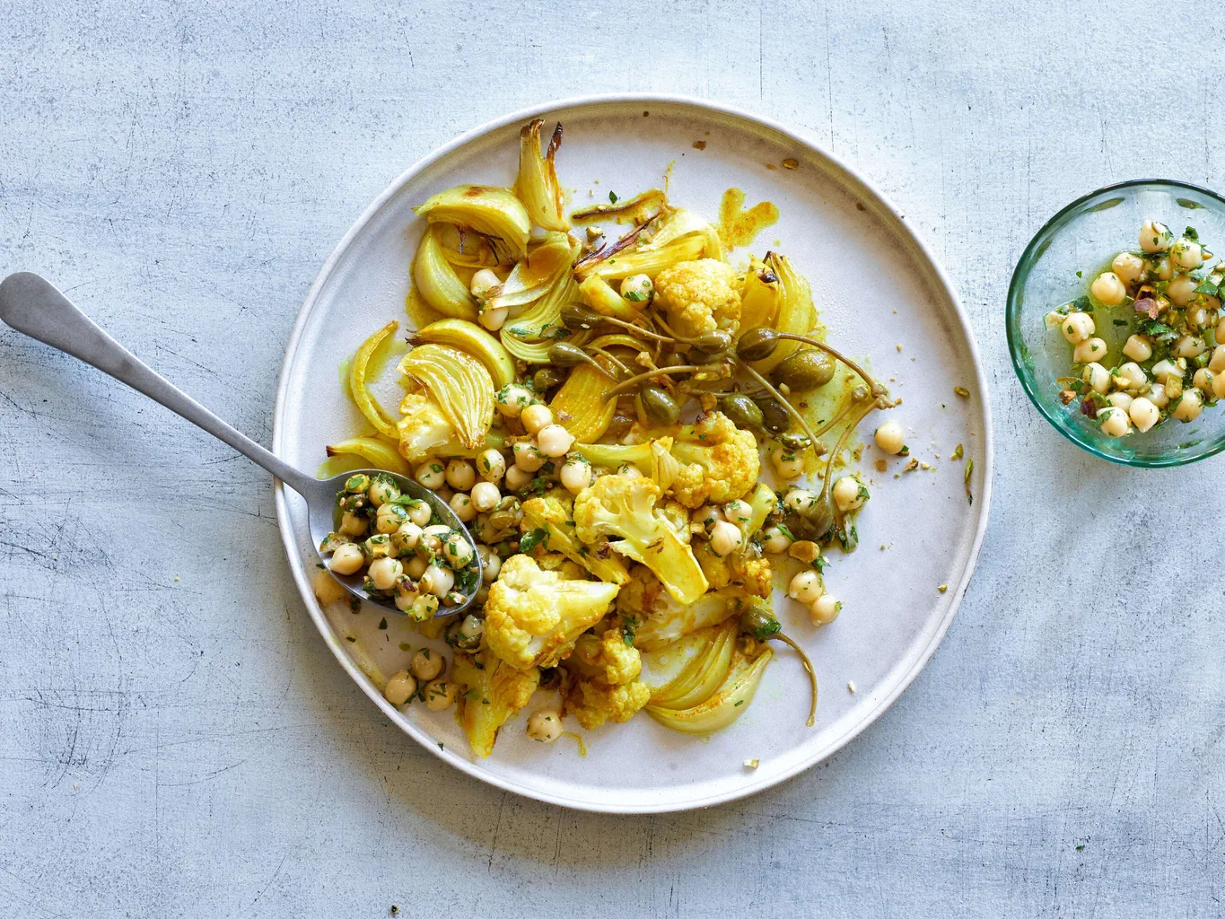 Blumenkohl-Kichererbsen-Salat