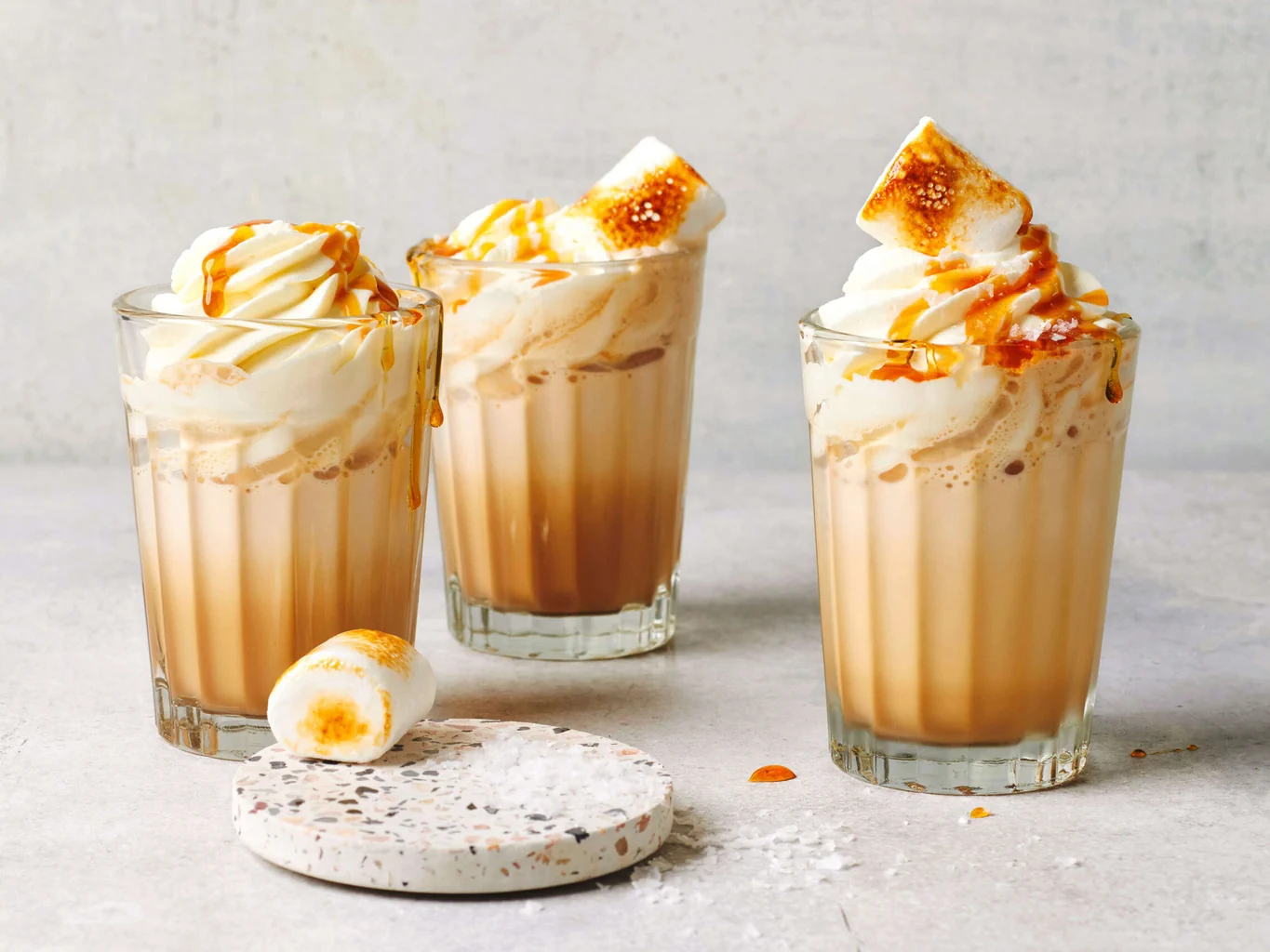 Frappè al caffè e caramello