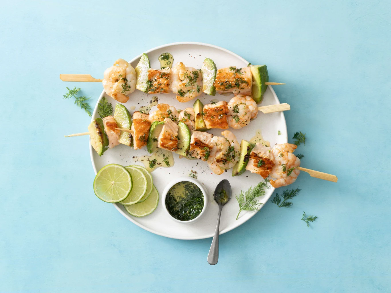 Brochettes de saumon et de crevettes