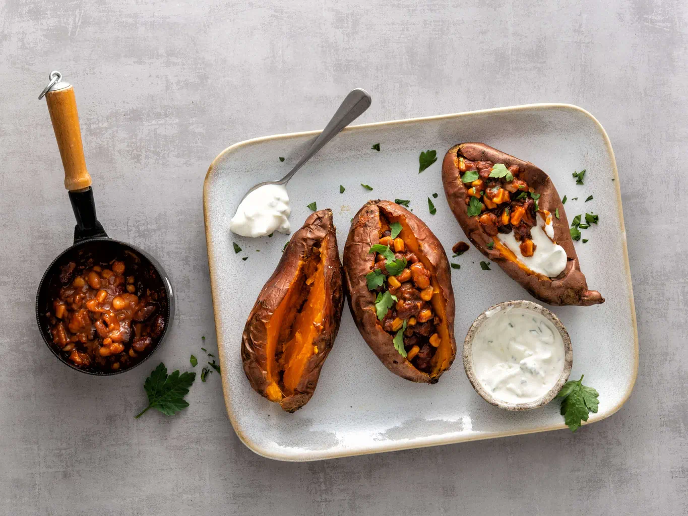 Patate douce au four avec chili sin carne