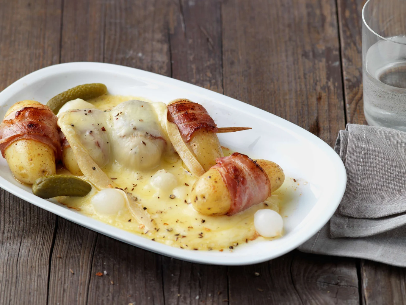Raclette mit Speckkartoffel-Spiesschen