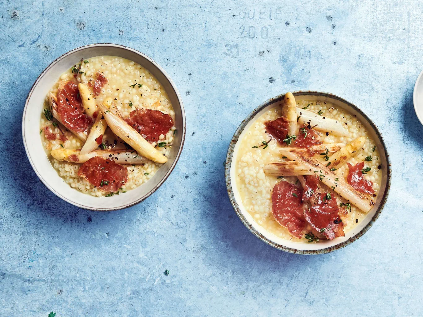 Orzotto con culatello saltato e asparagi