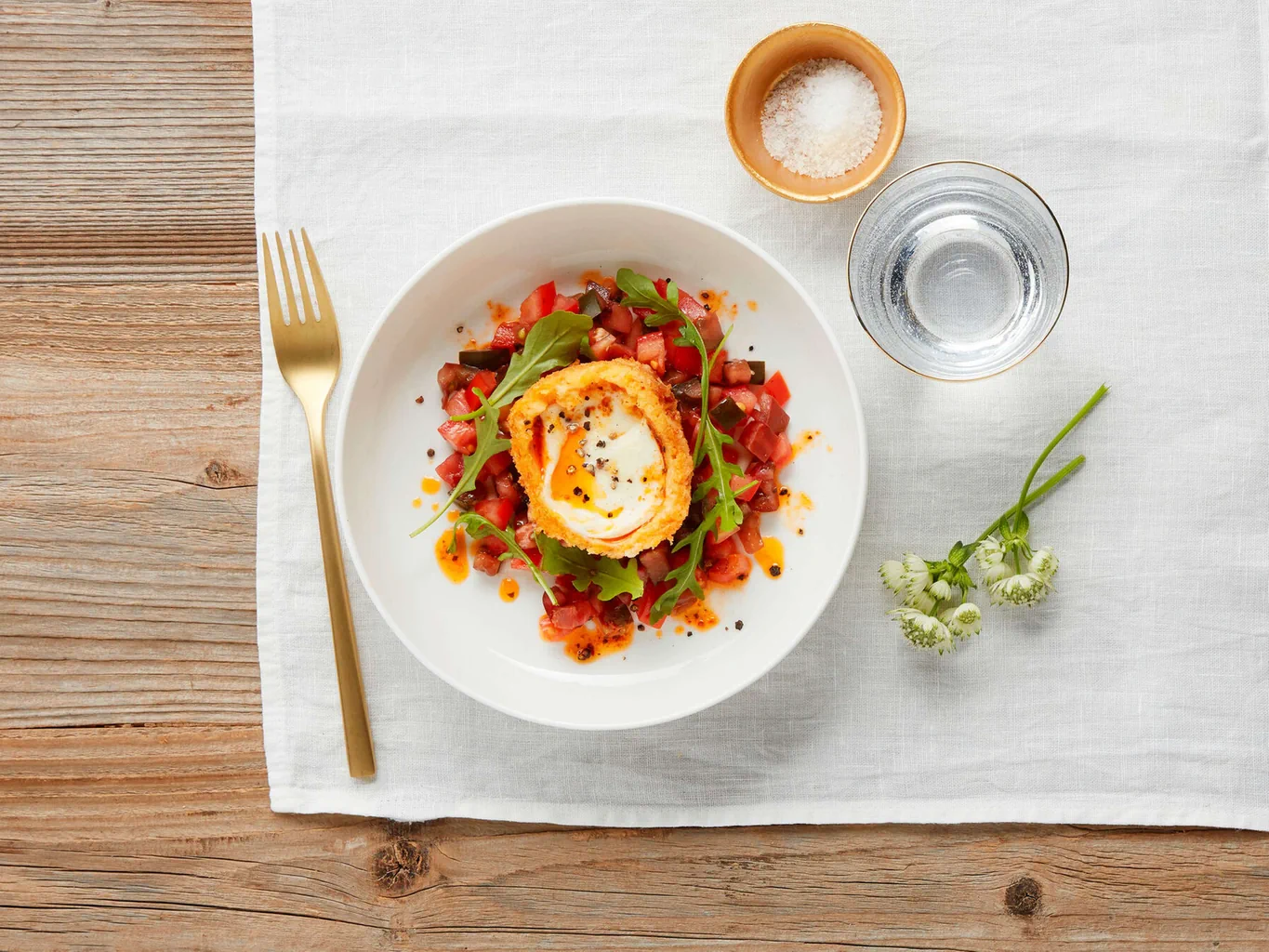 Frittierter Mozzarella mit Tomaten