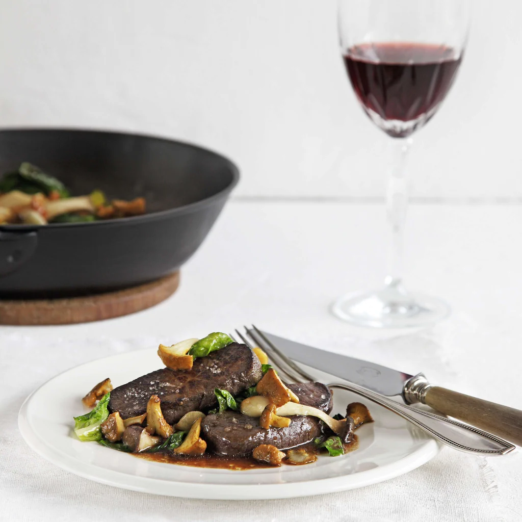 Hirschentrecôte mit Waldhonig-Bratensauce