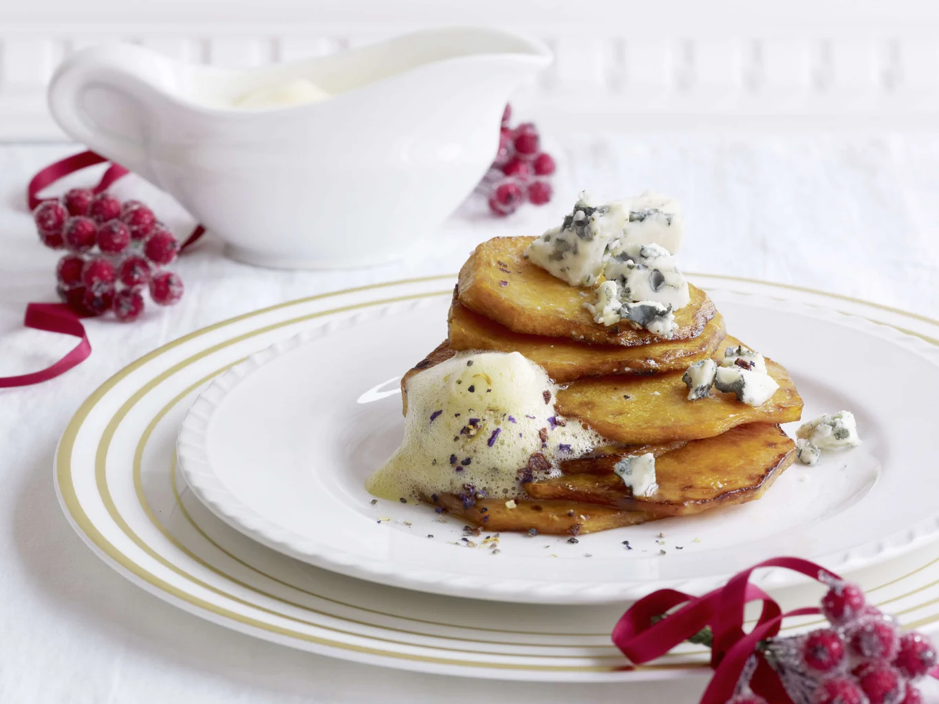 Courge poêlée au roquefort et sabayon au poivre fleuri