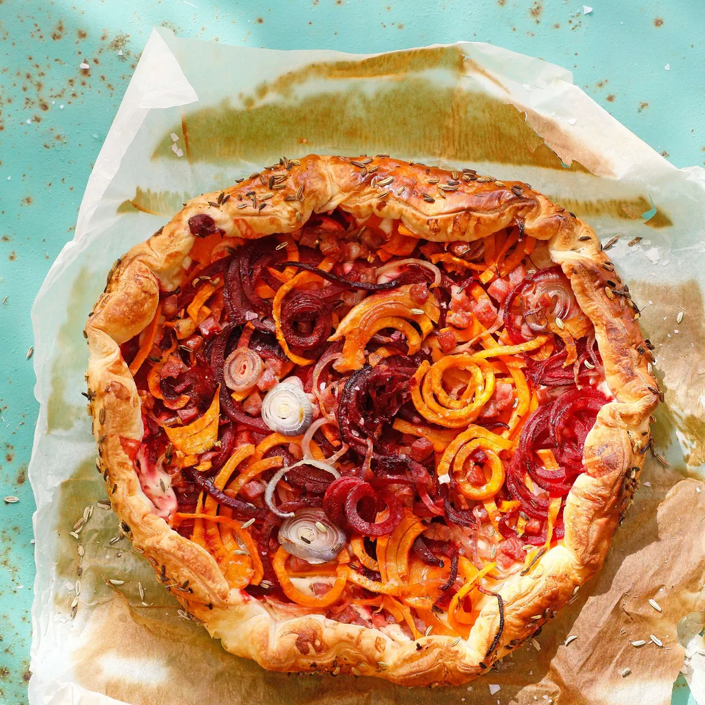 Tarte aux betteraves rouges et à la patate douce