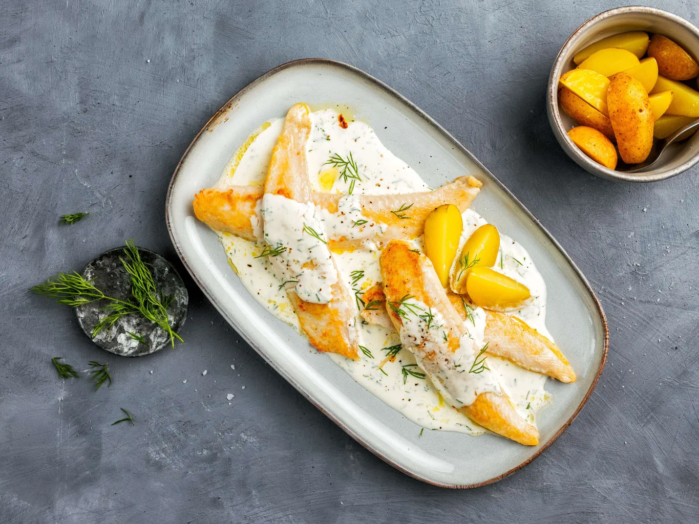 Fischfilets mit Frischkäse-Kräuter-Sauce
