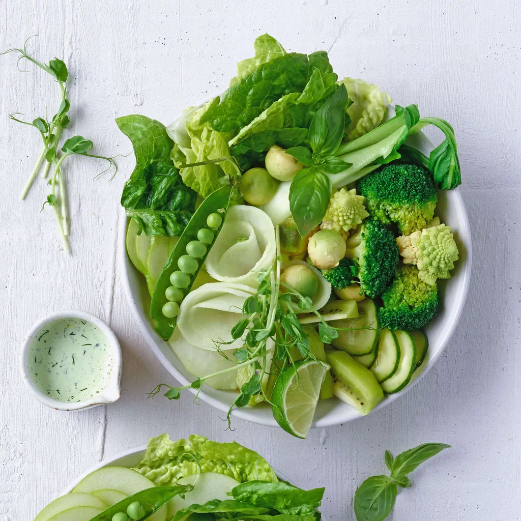 Grüne Salat-Bowl