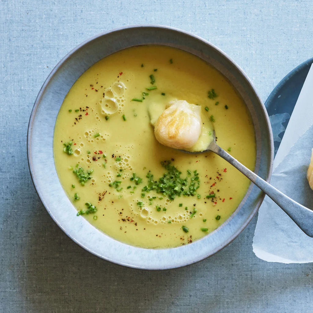 Blumenkohlsuppe mit Dim Sum