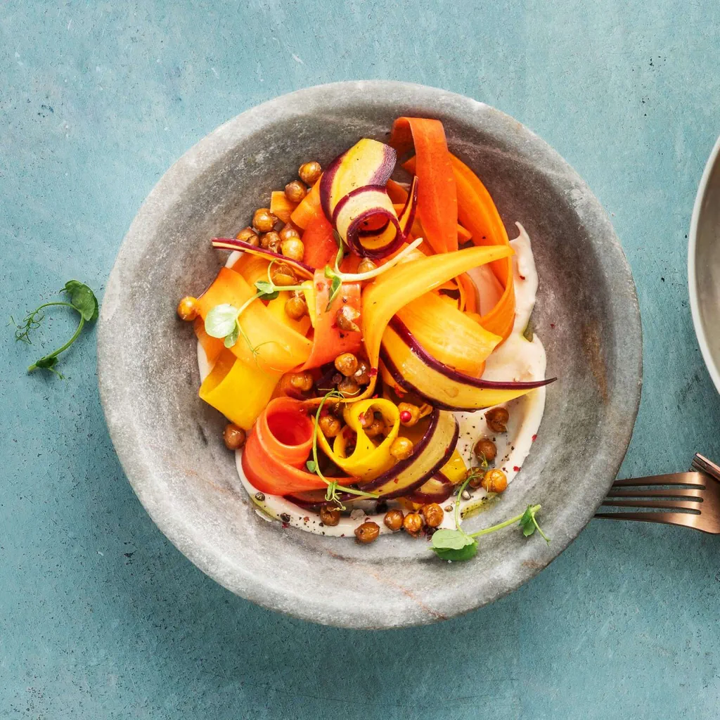 Salade de carottes colorées avec pois chiches