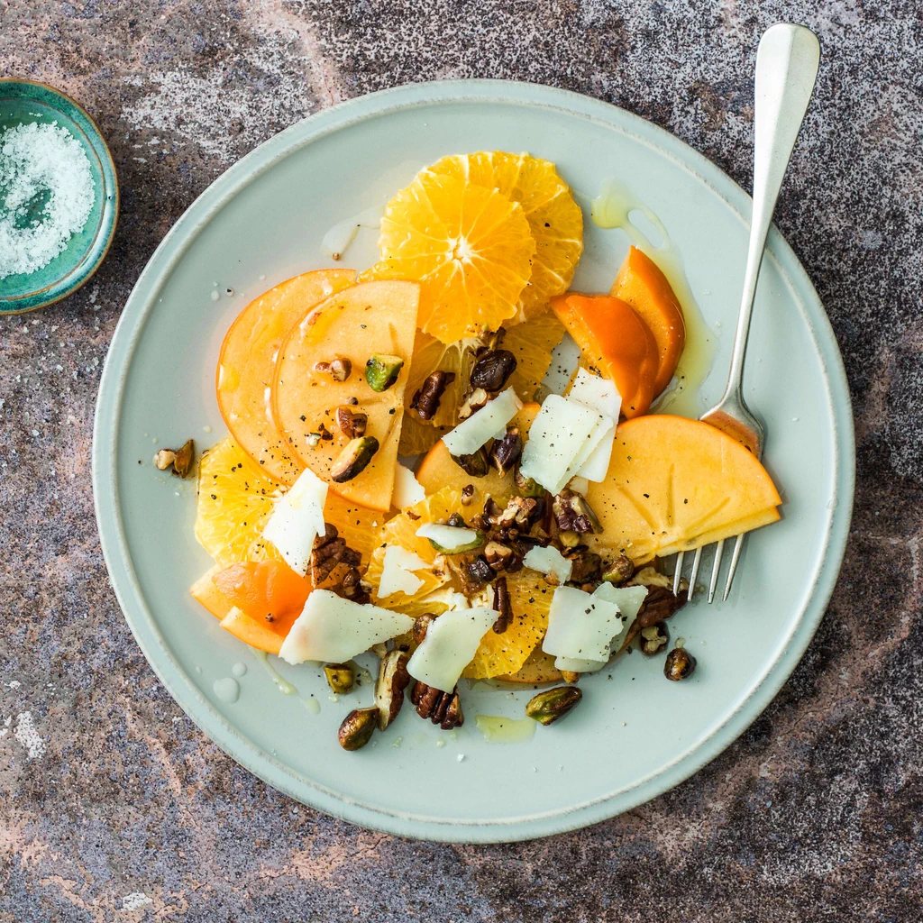 Insalata piccante di arance e cachi Persimon