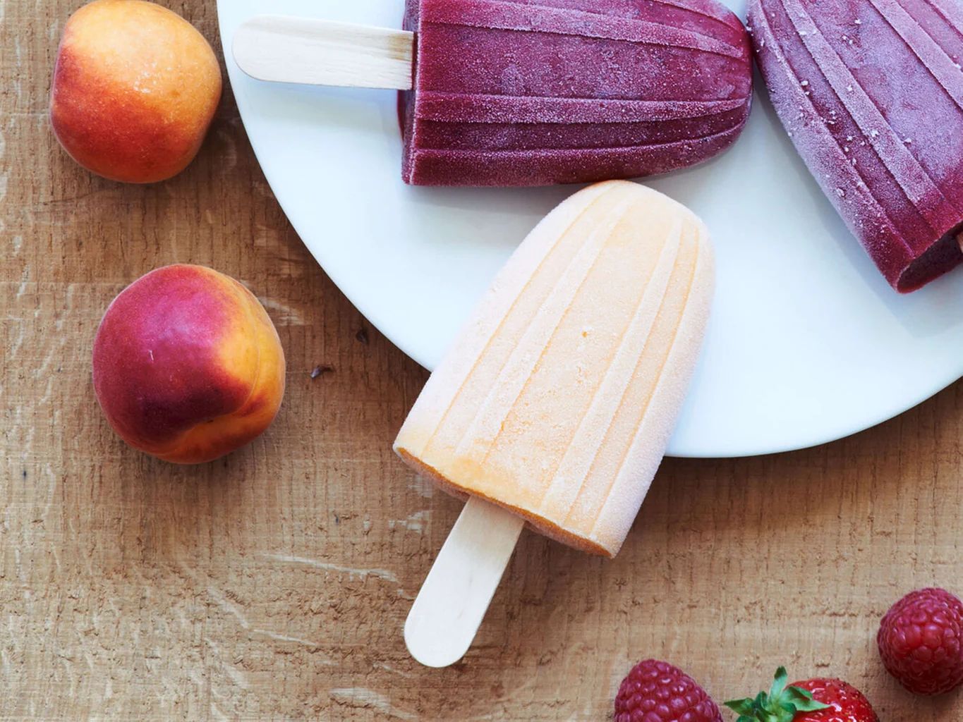 Bâton glacé au yogourt et abricots