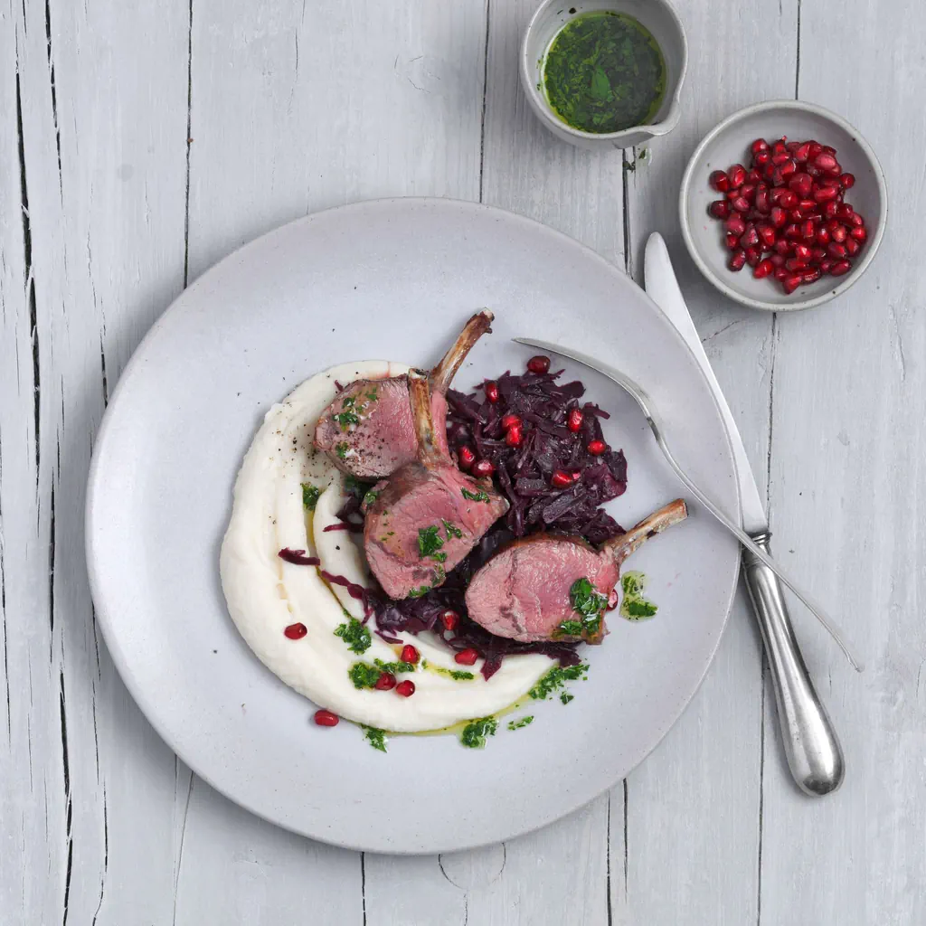 Purée de céleri avec chou rouge et agneau