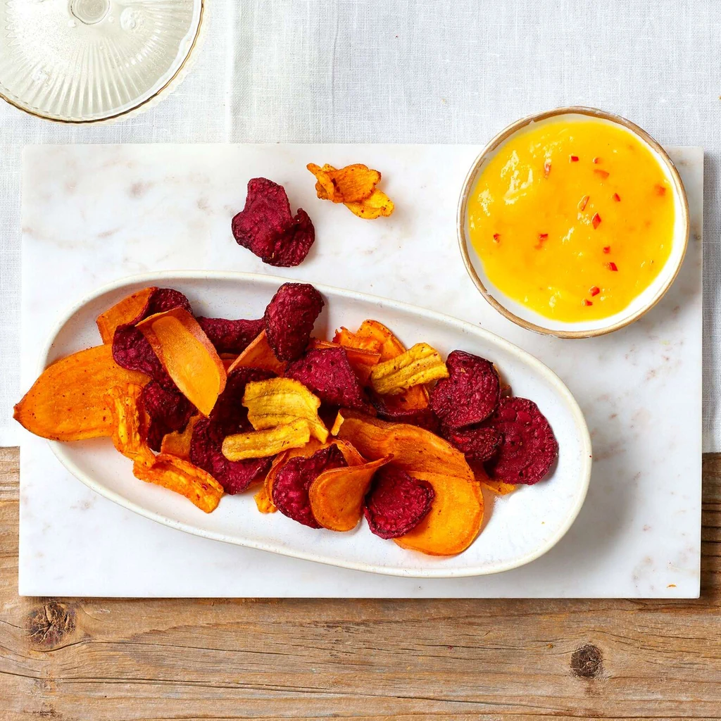Mangodip mit Roots-Chips