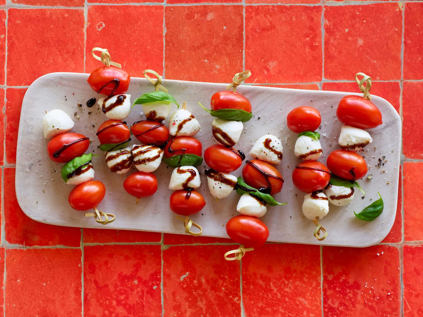 Tomaten-Mozzarella-Spiessli
