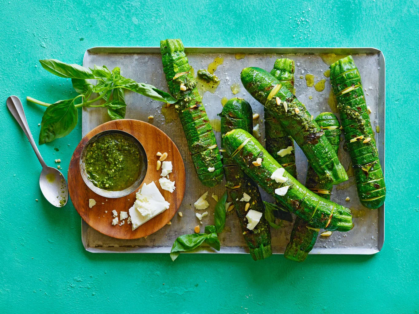 Grillierte Zucchetti mit Feta