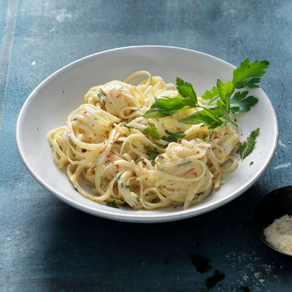 Linguine au citron avec sauge
