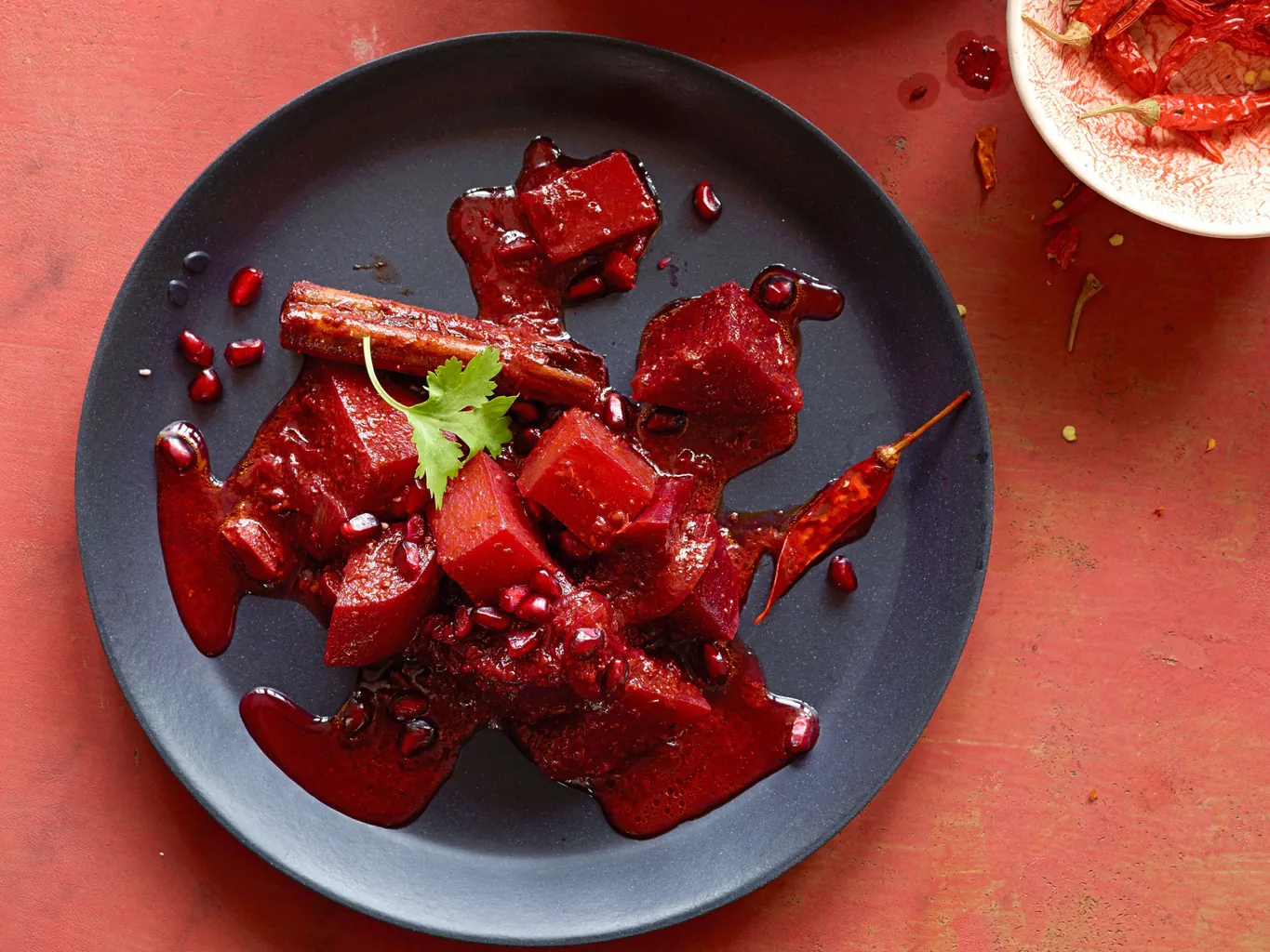 Curry di barbabietole alla melagrana