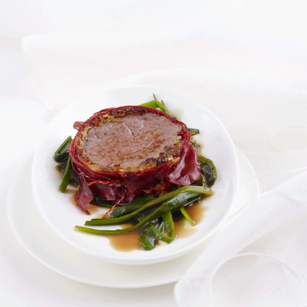 Medaglioni di filetto di manzo con frutta secca