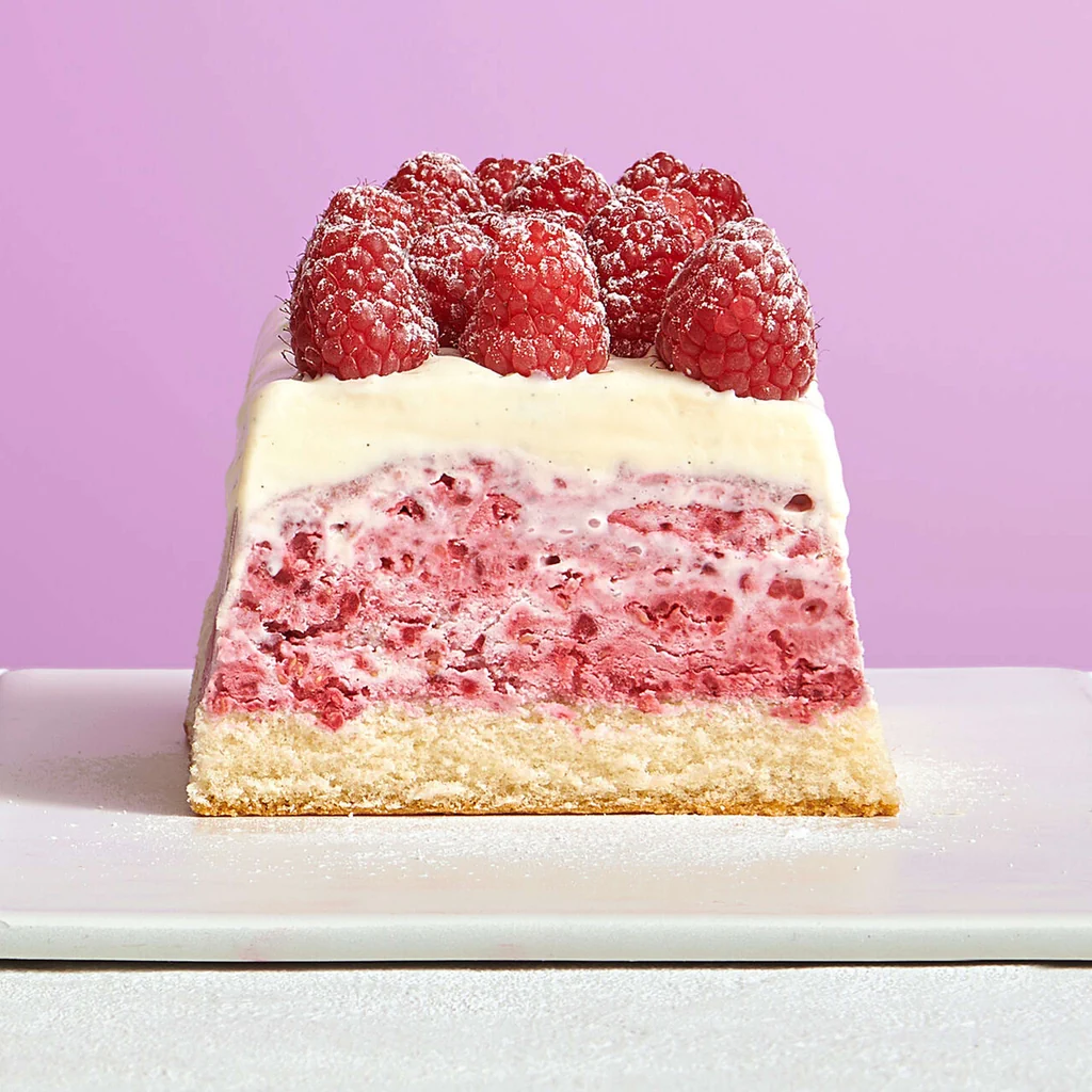 Cake glacé aux framboises