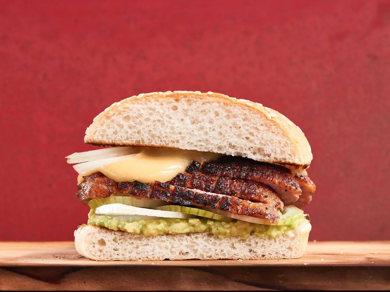 Burger di anatra con maionese al miso