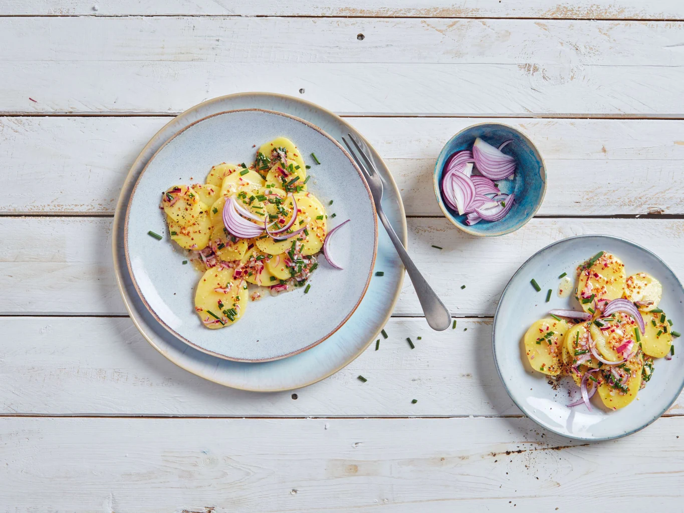 Insalata di patate con cipolla