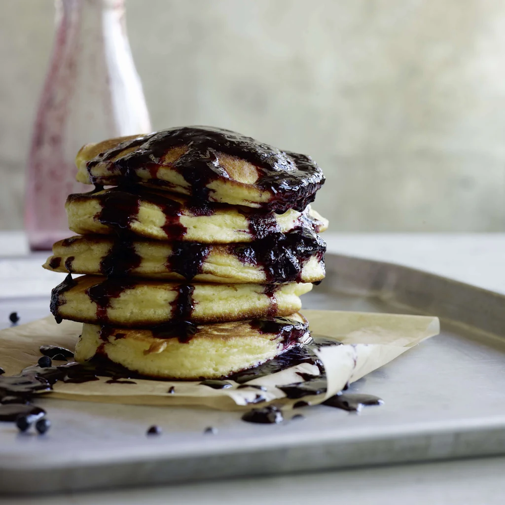 Pancake con salsa di sambuco