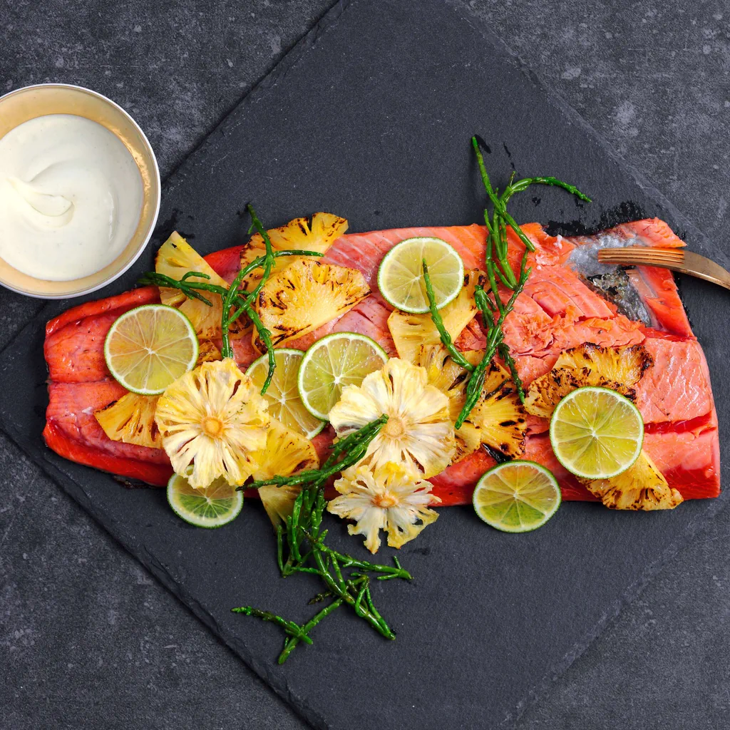 Graved Lachs mit Ananas und Wasabi