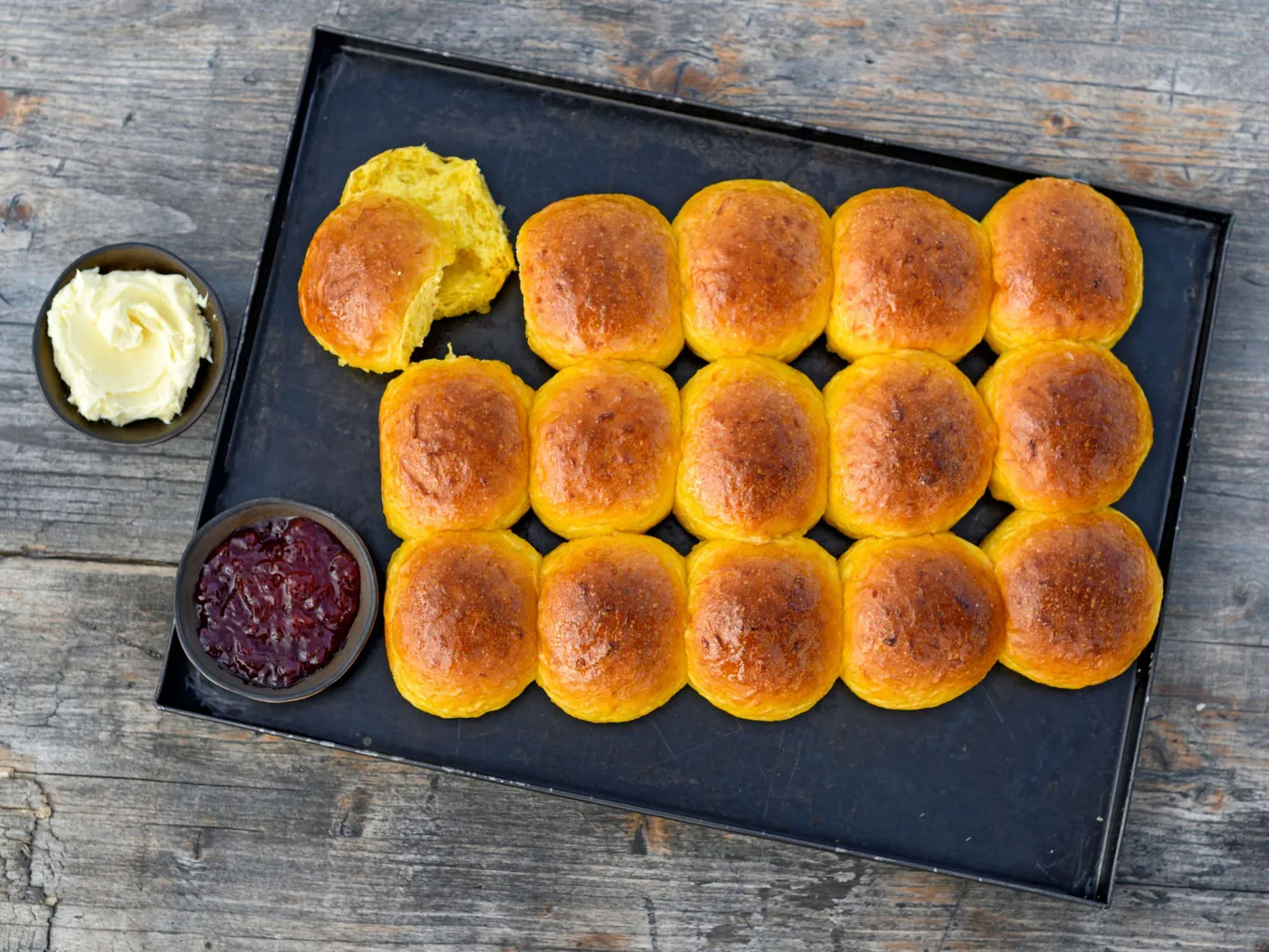 Kürbis-Zopfbrötchen