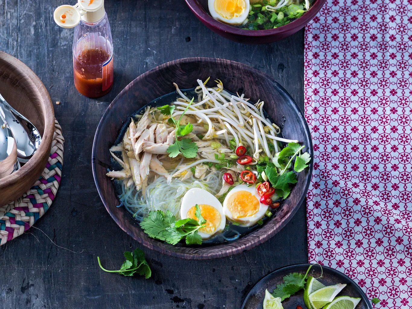 Soupe de poulet indonésienne