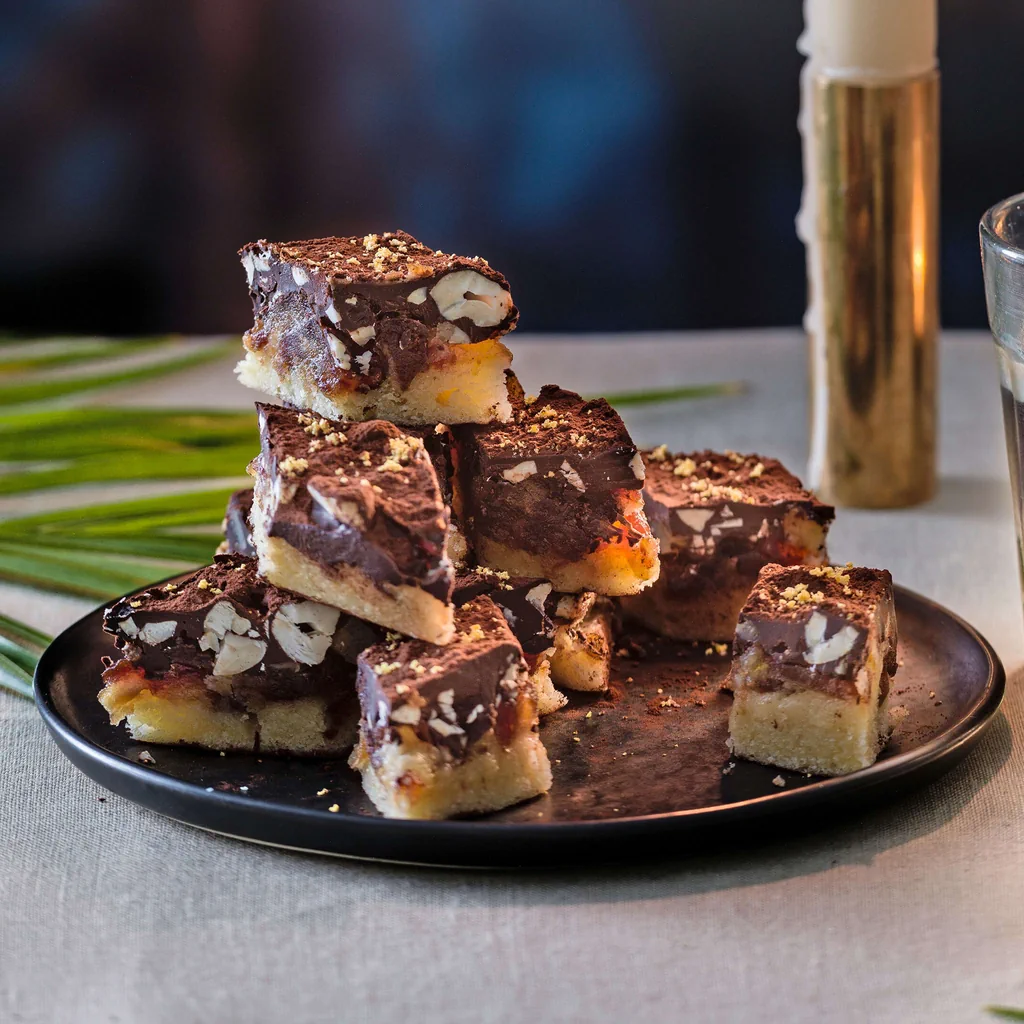 Friandises aux dattes et au chocolat 