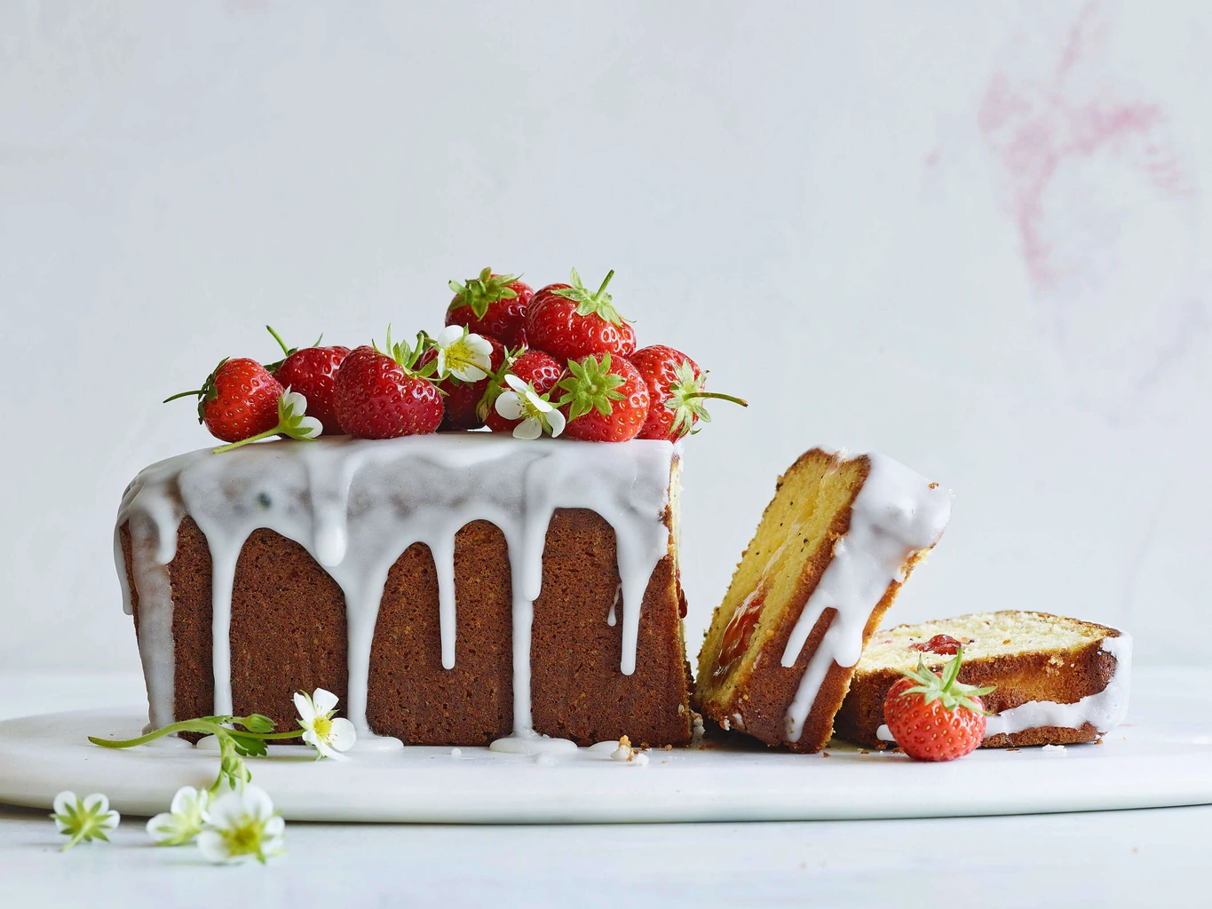 Cake mit Erdbeeren