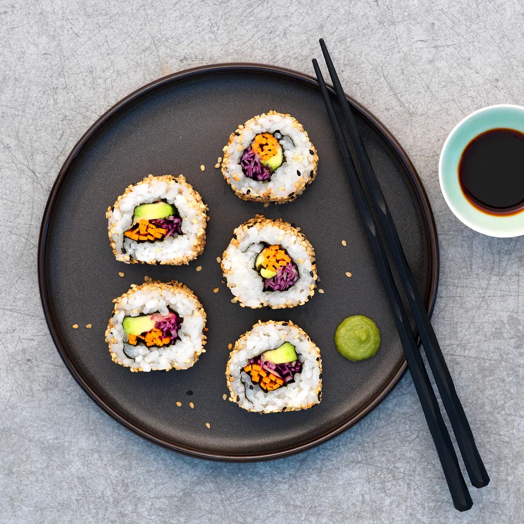 Sushis végétariens inside out