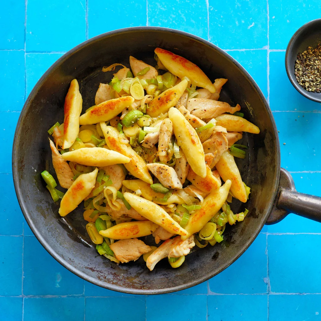 Pollo con schupfnudeln