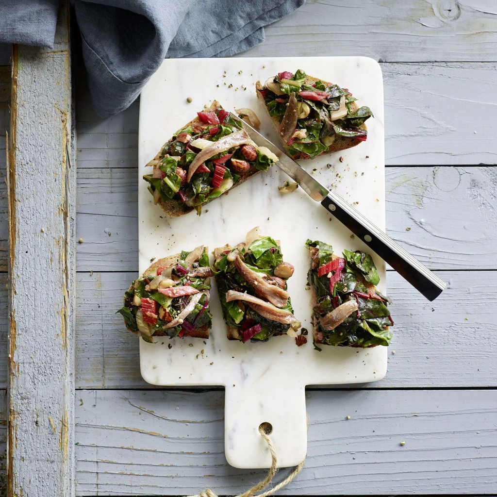 Crostini aux côtes de bette