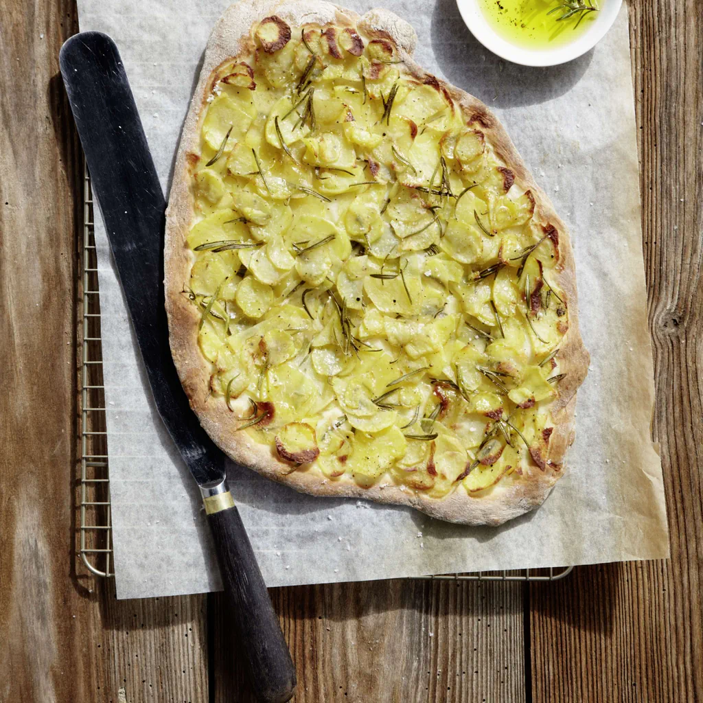 Focaccia di patate al rosmarino