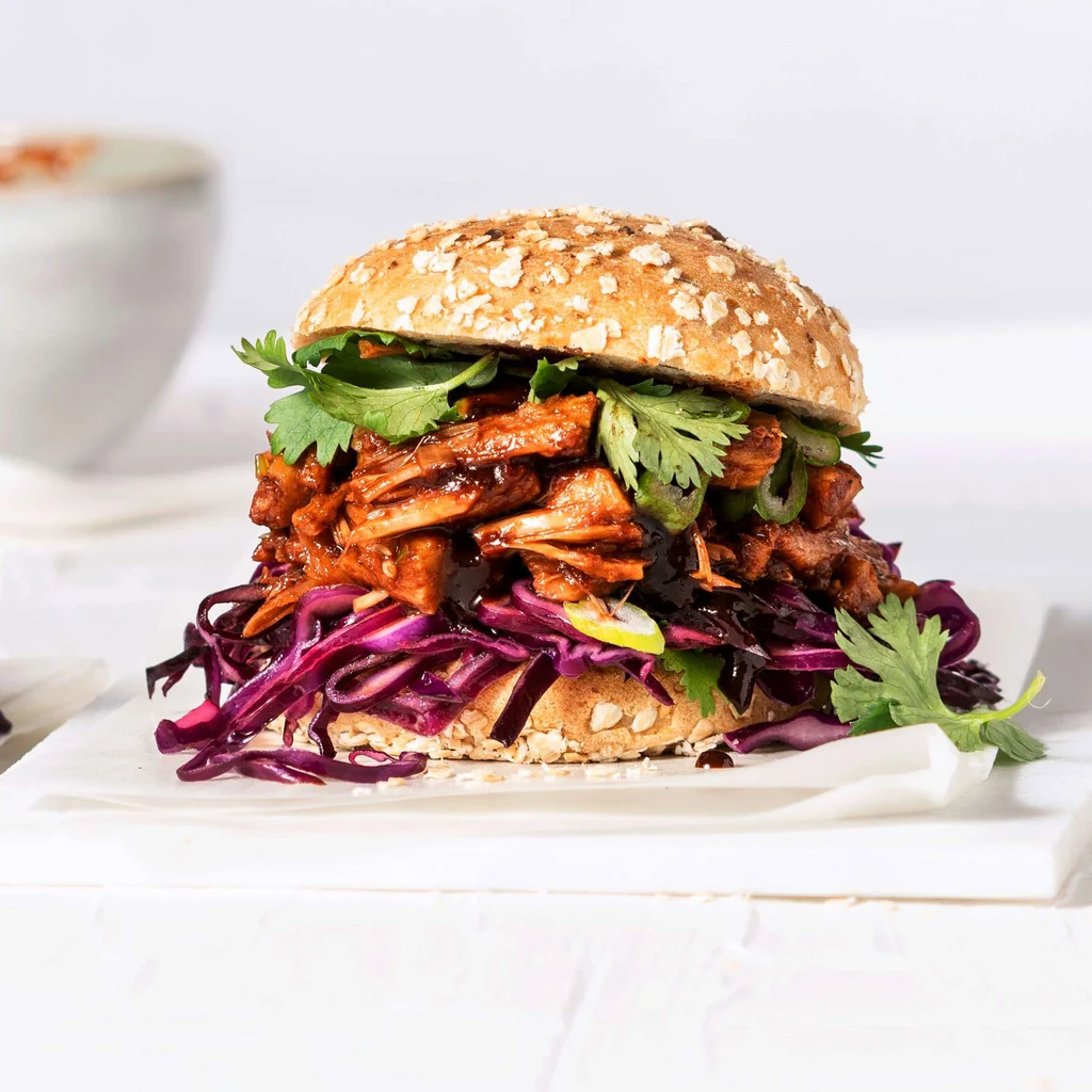 Veganer Pulled-Jackfruit-Burger